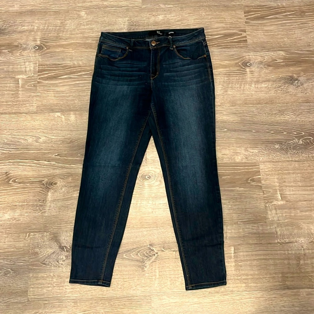 Skinny jeans